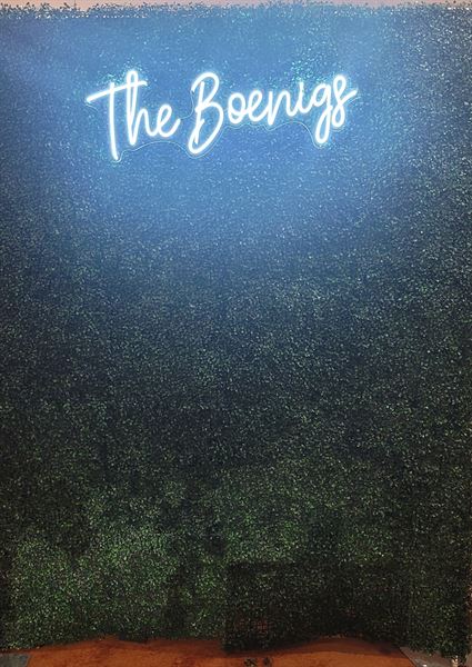 Exceptional Dj and Photo Booth