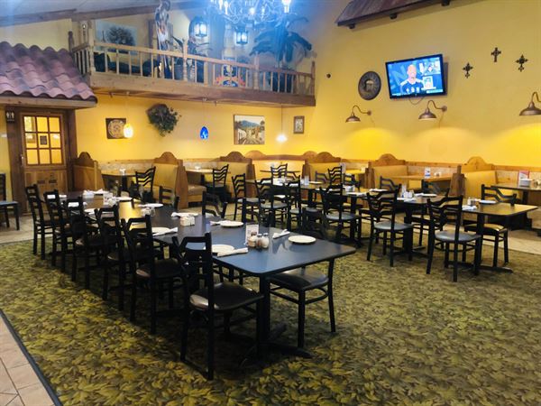 Luna's Mexican Restaurants - Baytown
