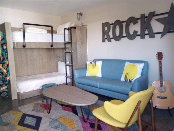 The Egyptian Motor Hotel