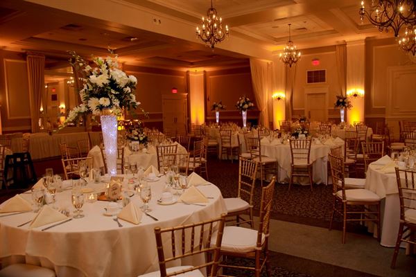 Eastlyn Golf Course & The Greenview Inn