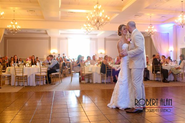 Eastlyn Golf Course & The Greenview Inn