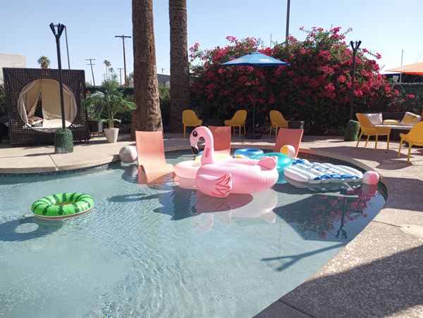 The Egyptian Motor Hotel