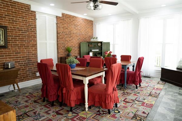 Historic Woodlawn Estate