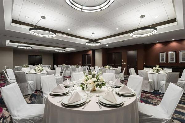 Courtyard by Marriott Downtown / Brickell Area