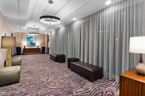 Courtyard by Marriott Downtown / Brickell Area