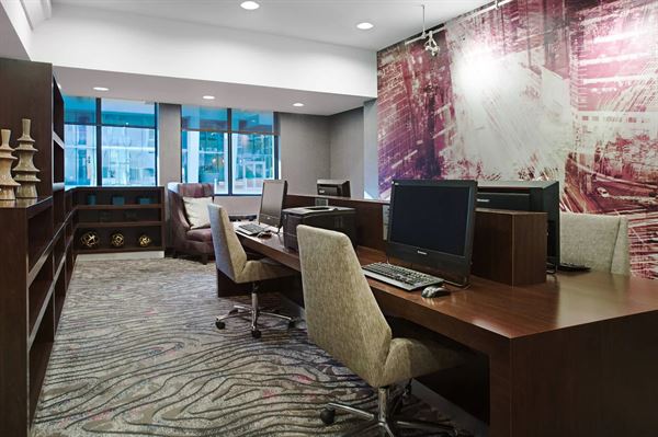 Courtyard by Marriott Downtown / Brickell Area