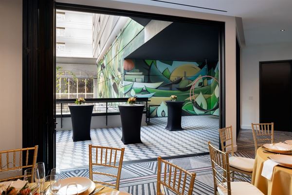 The Clancy, Autograph Collection