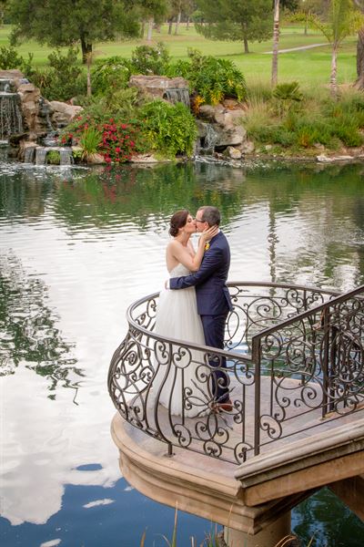 Weddings By Liz And Mia