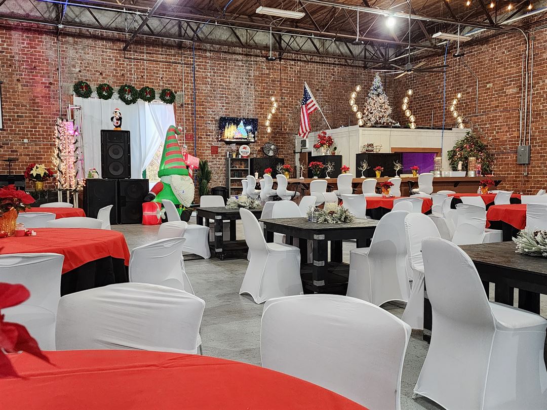 The Warehouse, photo 6