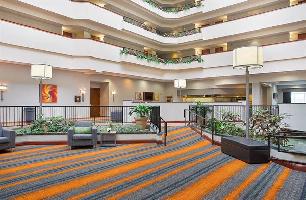 Holiday Inn University Plaza-Bowling Green