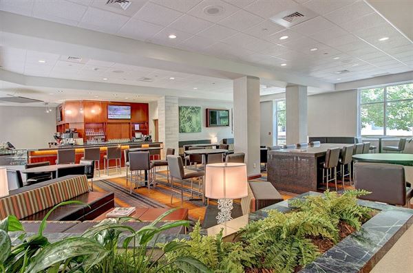 Holiday Inn University Plaza-Bowling Green