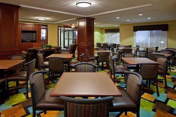 Holiday Inn Express Grove City