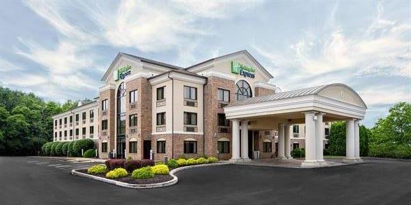 Holiday Inn Express Grove City