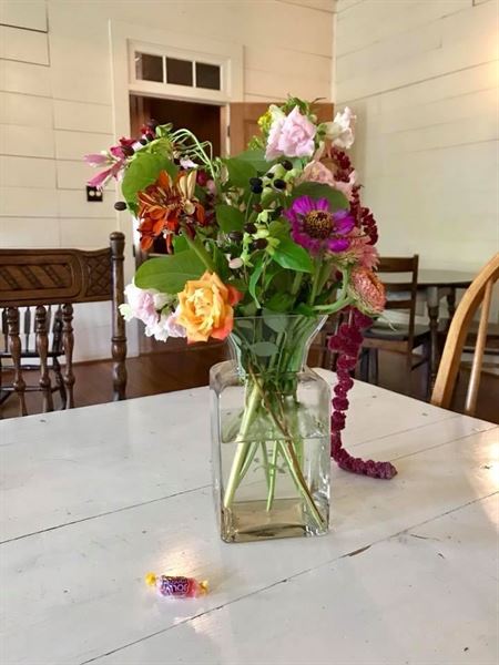 Wolf Creek Inn and Tavern