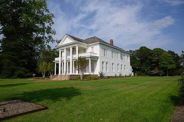 The Big House Ruston