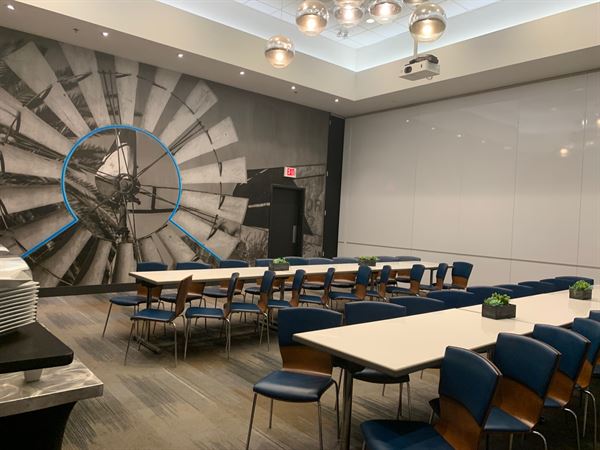 Dave & Buster's Glendale