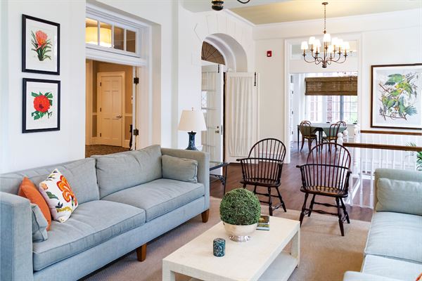 Woman's Club of Evanston