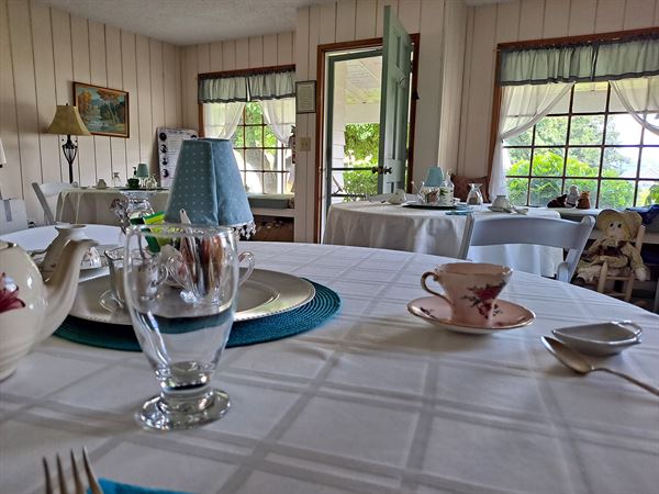 Caples House Museum Complex