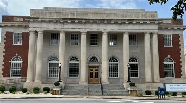 The Historic Bristol Virginia Post Office
