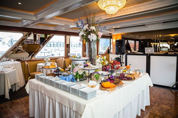 NY Boat Charter - Royal Princess Yacht