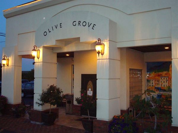Olive Grove Restaurant & Lounge