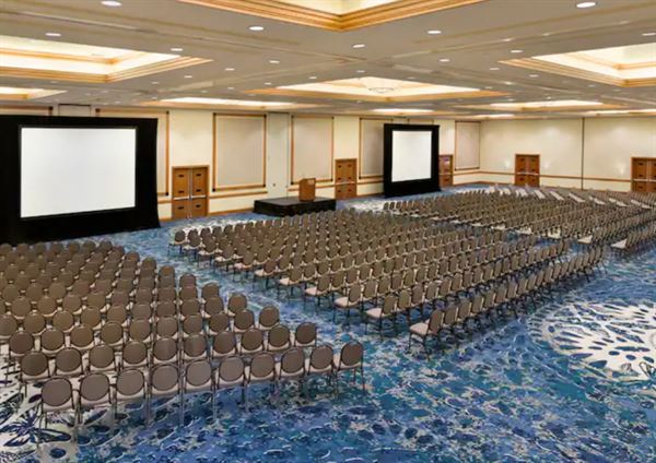 Embassy Suites by Hilton Scottsdale