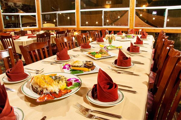 Gateway Restaurant and Lodge