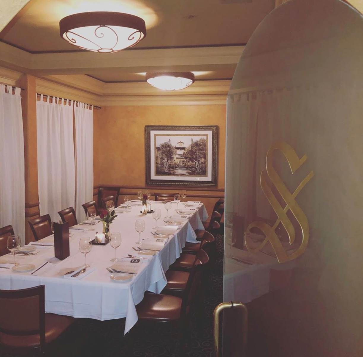 Spin-A-Yarn Restaurant