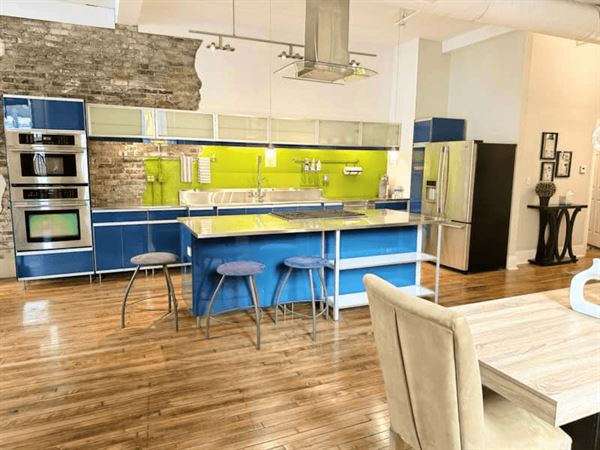 The Lyric Penthouse with Private Rooftop