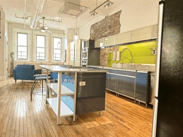 The Lyric Penthouse with Private Rooftop