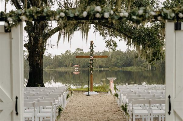 The Barn at Crescent Lake