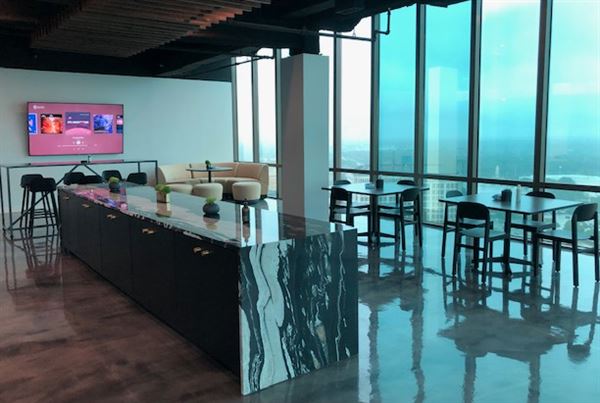 The Lounge at Dallas Park Cities