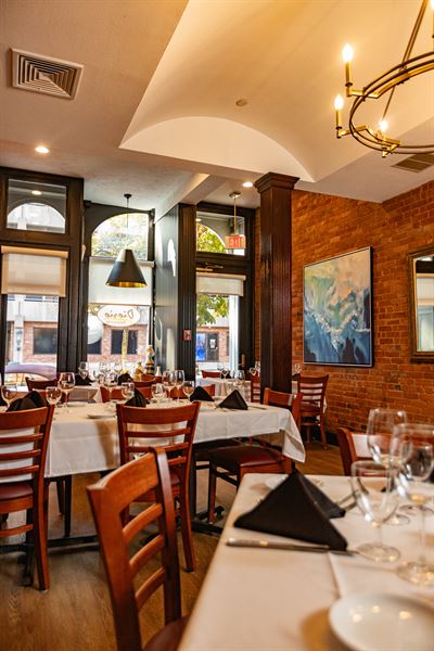 Diorio Restaurant & Bar