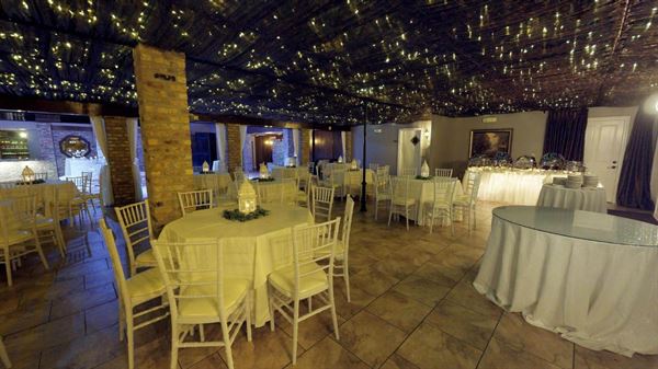 Fleur De Lis Event Center