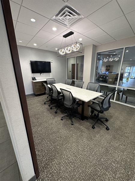 Hampton Inn & Suites and Home2 Suites Durham University Medical Center