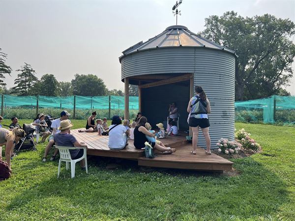 Driving Wind Farm and Cafe