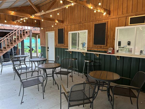 Driving Wind Farm and Cafe