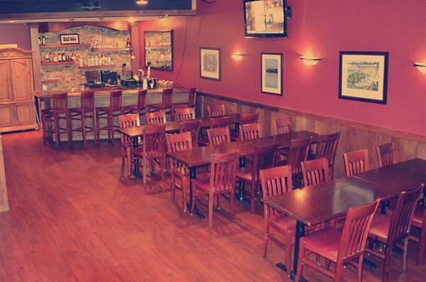 Cleveland Pub & Grill