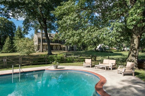 The Inn at Grace Winery