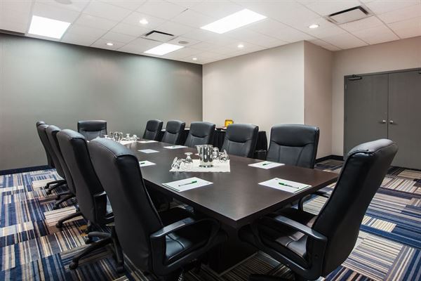 Holiday Inn Hotel & Suites Grande Prairie-Conference Ctr