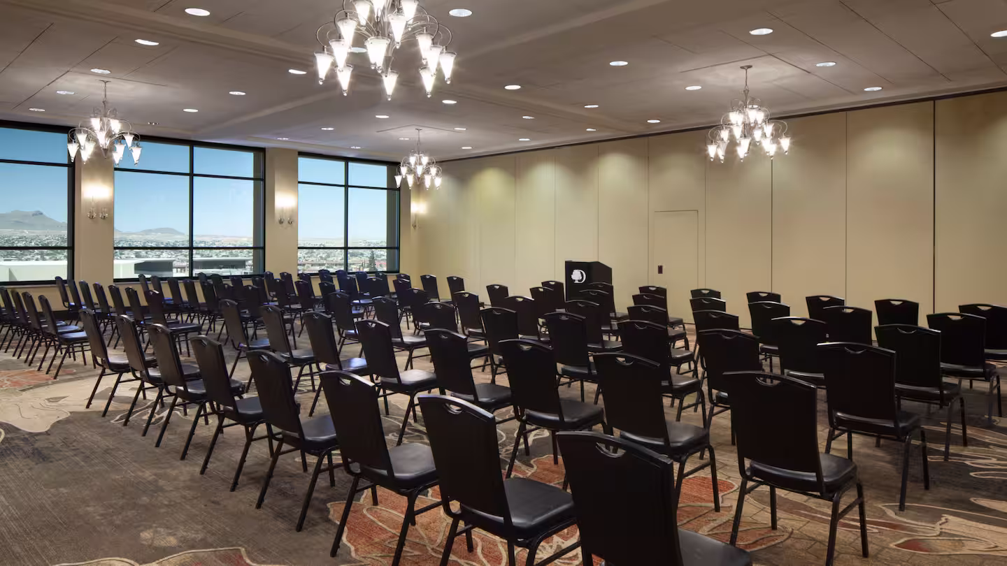DoubleTree by Hilton Hotel El Paso Downtown