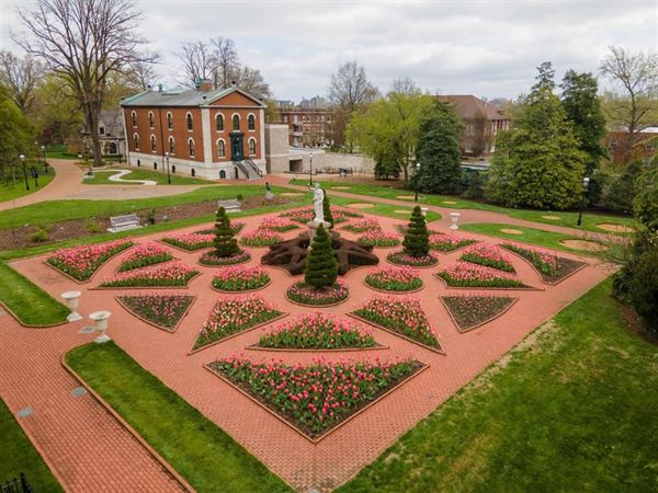 Sophia M. Sachs Butterfly House