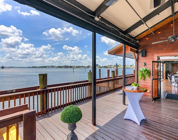 Doc Ford's Rum Bar and Grille