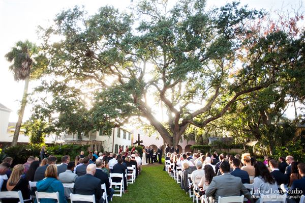 Llambias House Garden