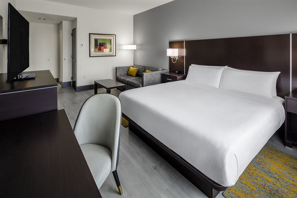 DoubleTree by Hilton Sarasota Bradenton Airport