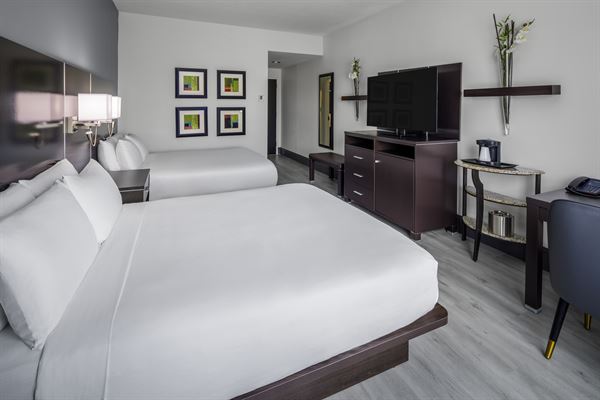 DoubleTree by Hilton Sarasota Bradenton Airport