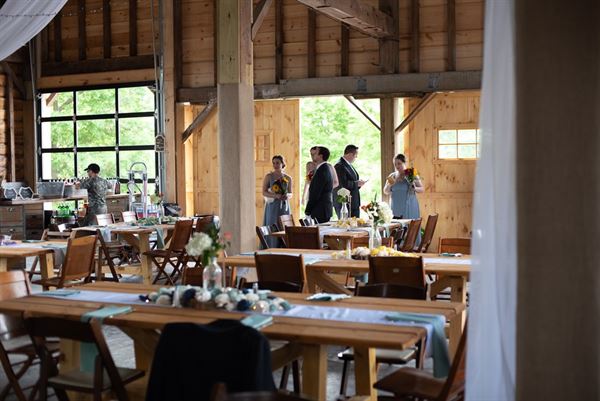 Lucy Brate Barn at Mead Family Farm