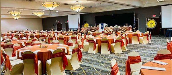 Gateway Hotel & Convention Center