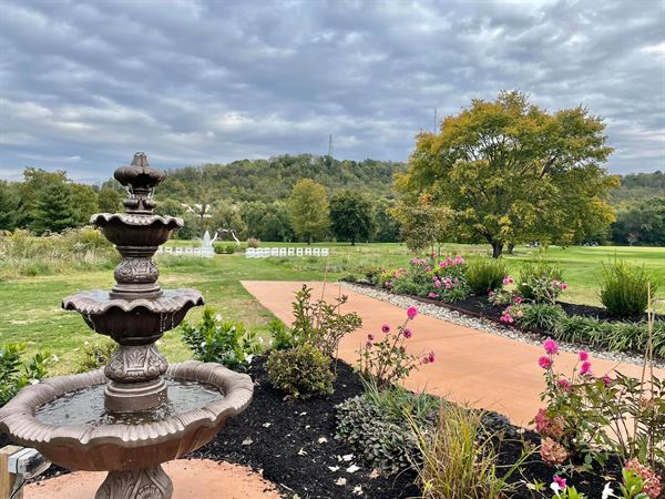 Twin Oaks Golf and Magnolia Room