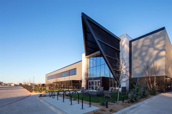 BigShots Golf Fort Worth